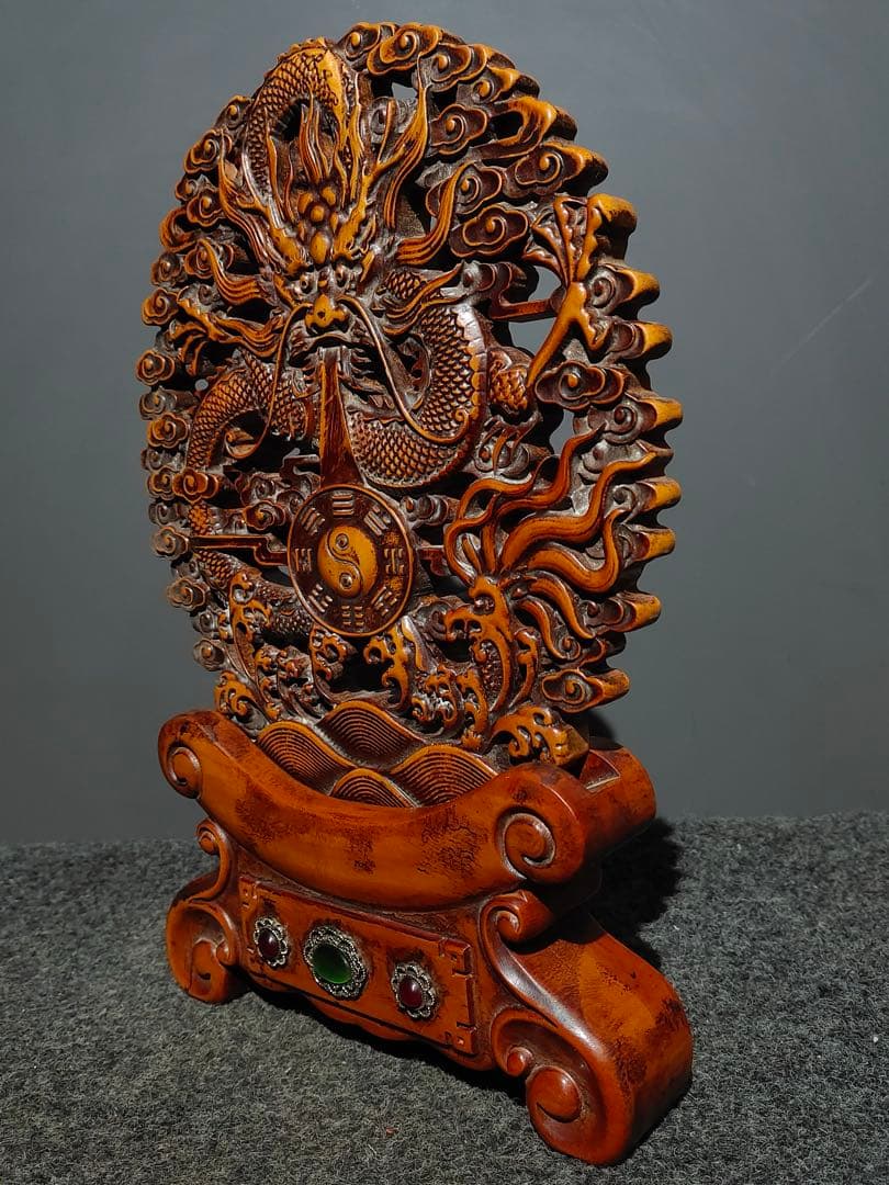 旧蔵 黄楊木 手彫り 龍戲珠 鏤空二連屏風 開運　置物 置物インテリア