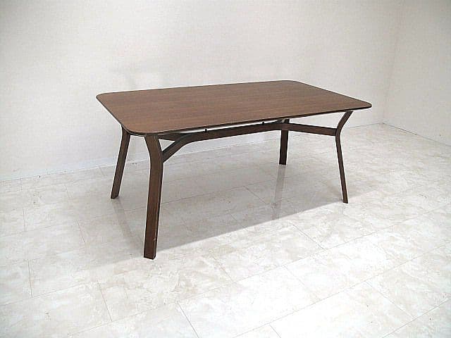 フクラ 「カフル」ウォールナット材ダイニングテーブル W160cm　約48万