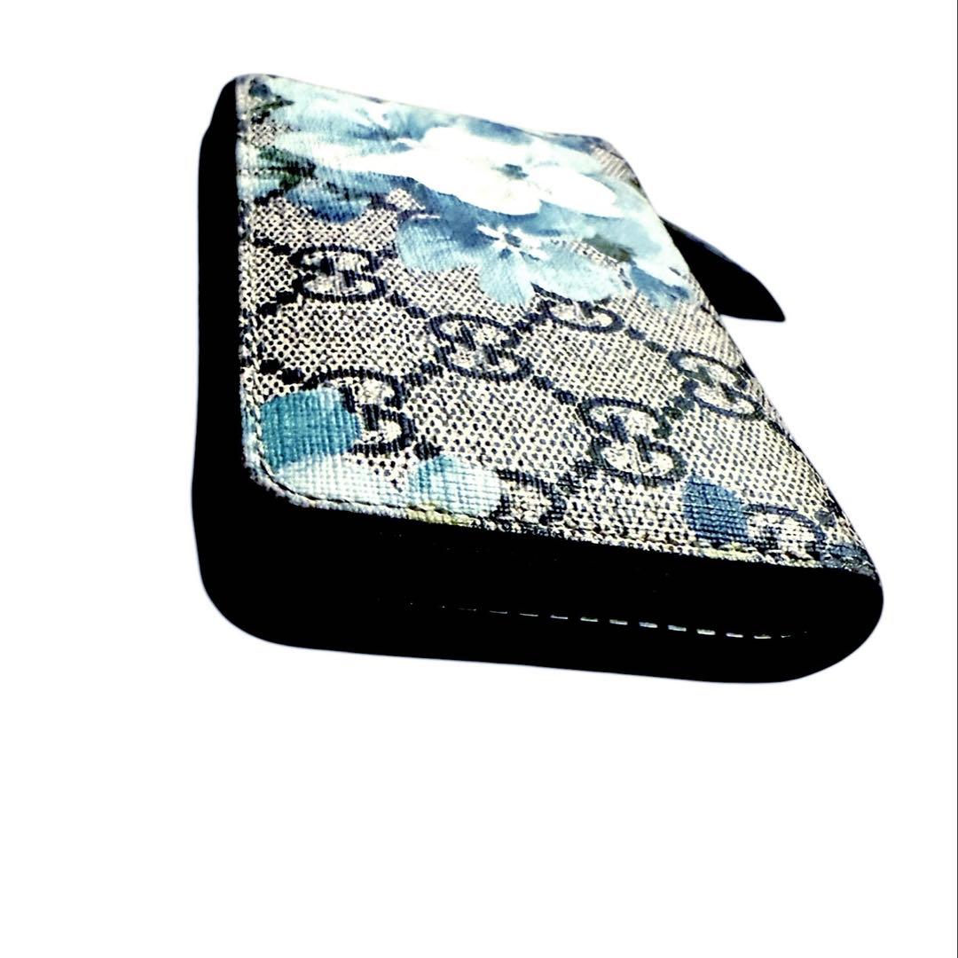 犬*も様 GUCCI フラワープリント カード ミニウォレット