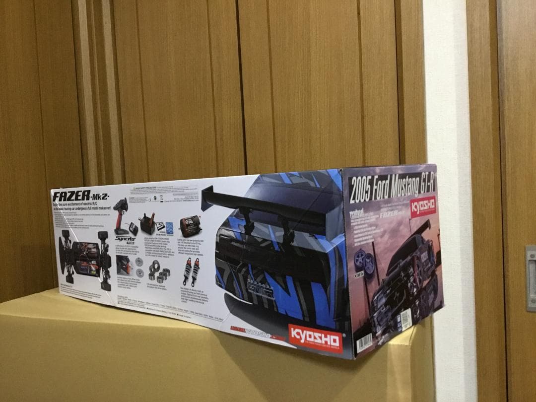 京商FazerMk2レディセット　Ford　Mustang　GT-R（新品）