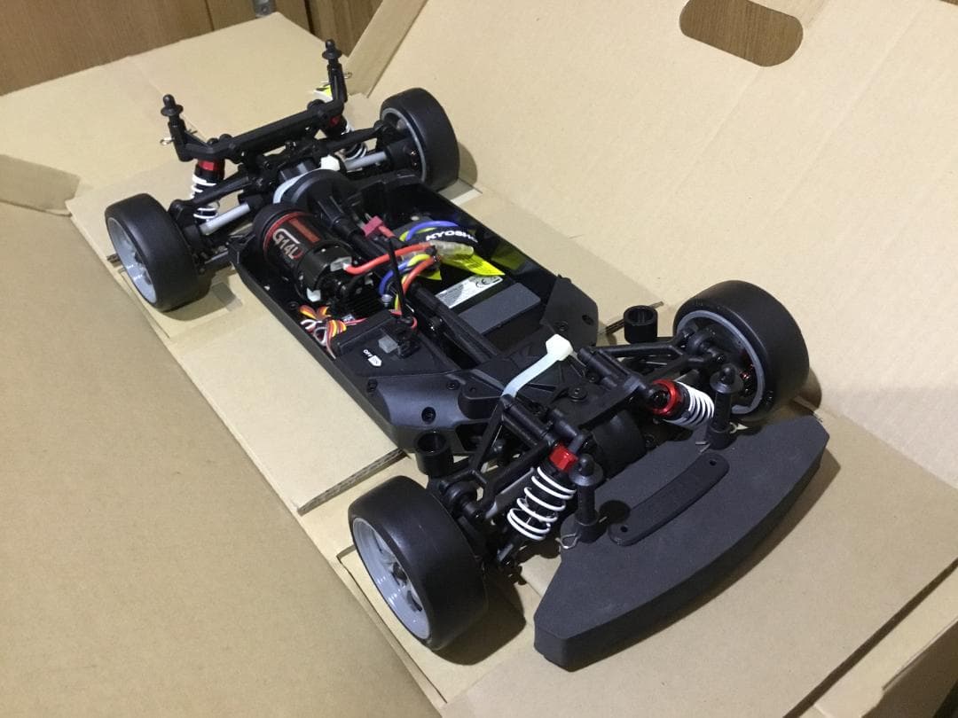 京商FazerMk2レディセット　Ford　Mustang　GT-R（新品）