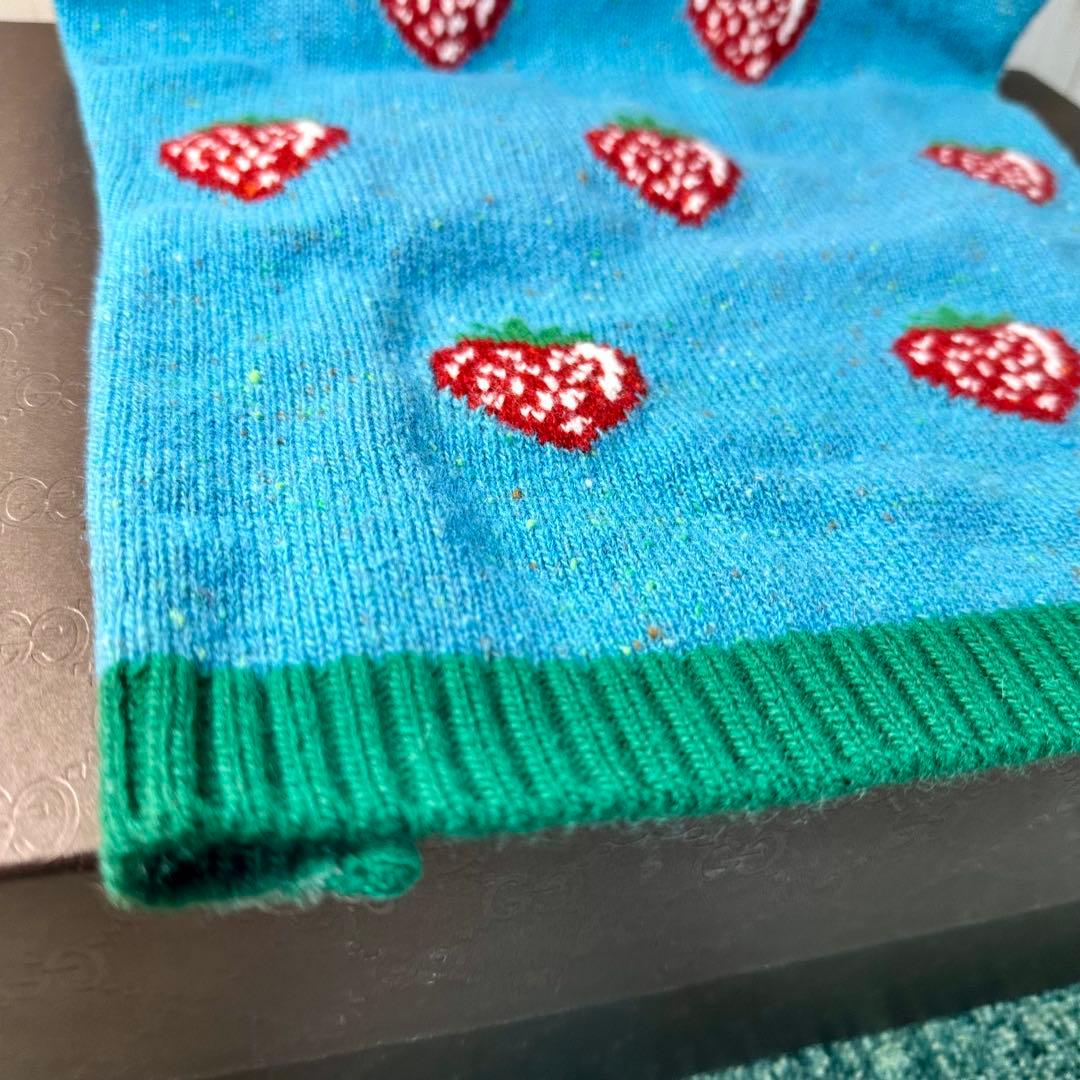 GUCCI グッチ 犬猫 ペット用服 ニット セーター イチゴ柄 Lサイズ
