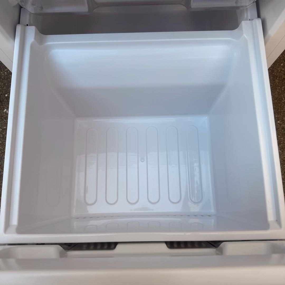 ★ 極美品 女性オーナー シャープ 冷蔵庫 SJ-D15HJ-W 152L