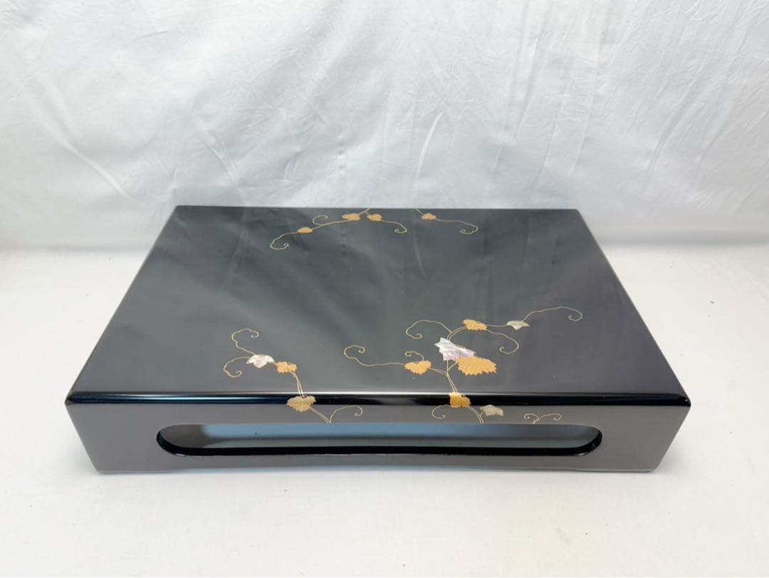 ほぼ未使用 華道具 木製黒真塗 花蒔絵 螺鈿付 花台 飾台 置台 盆栽台 共箱