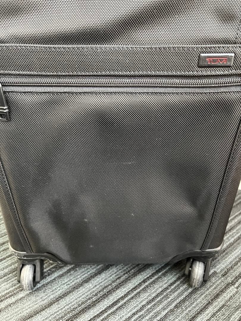 ■正規品■トゥミ ALPHA2 22060D2 キャリーケース TSA 黒