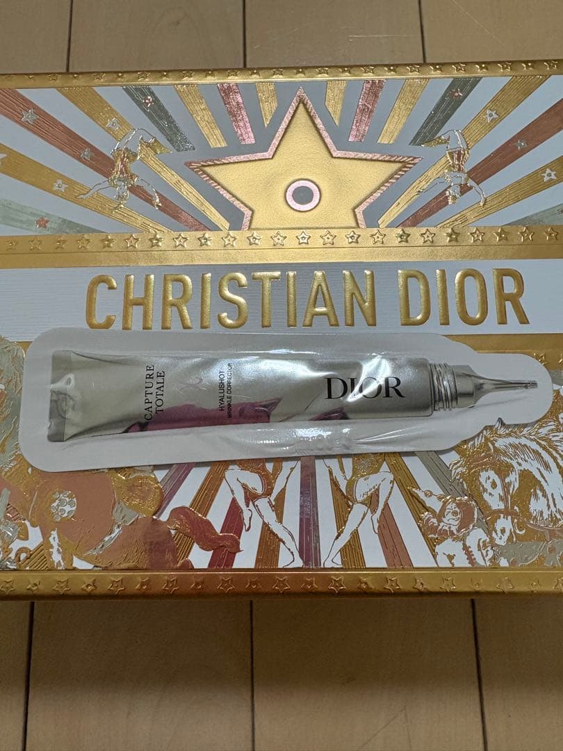 ミスディオール2025ホリデー ギフトセットハンドクリームリップグロス口紅