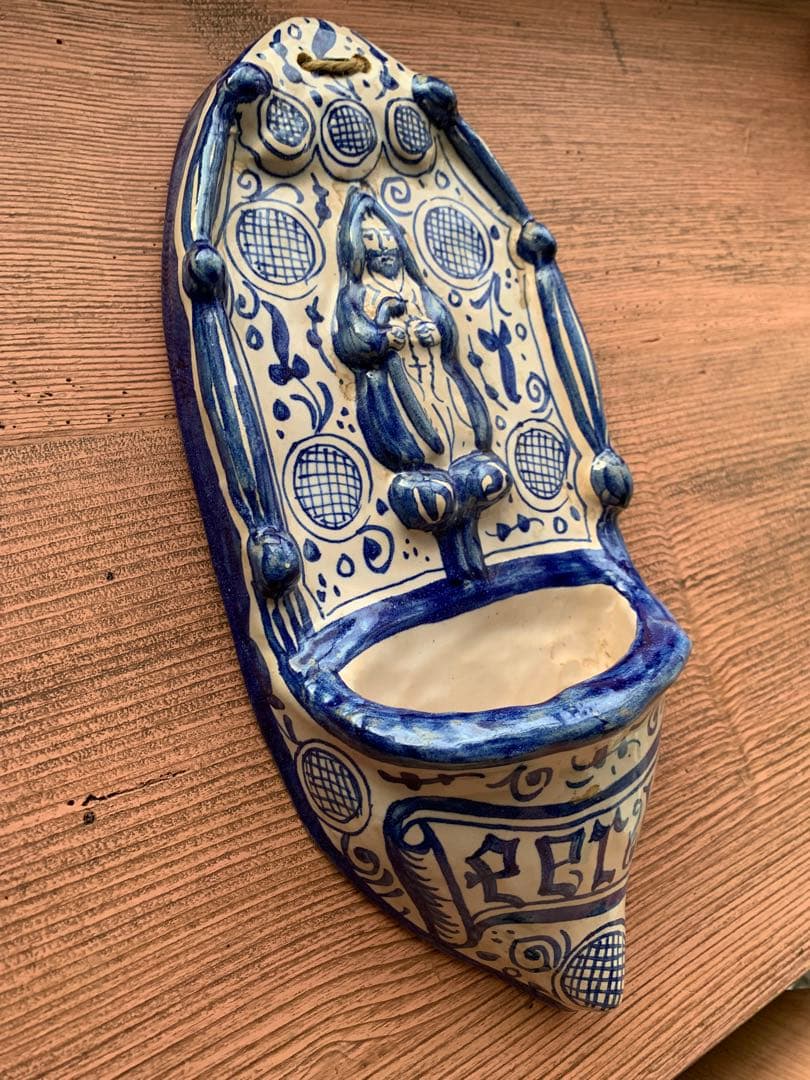 グランピエ　ビンテージスペイン陶器の聖水入れ壁掛け！大胆な筆使いが魅力！