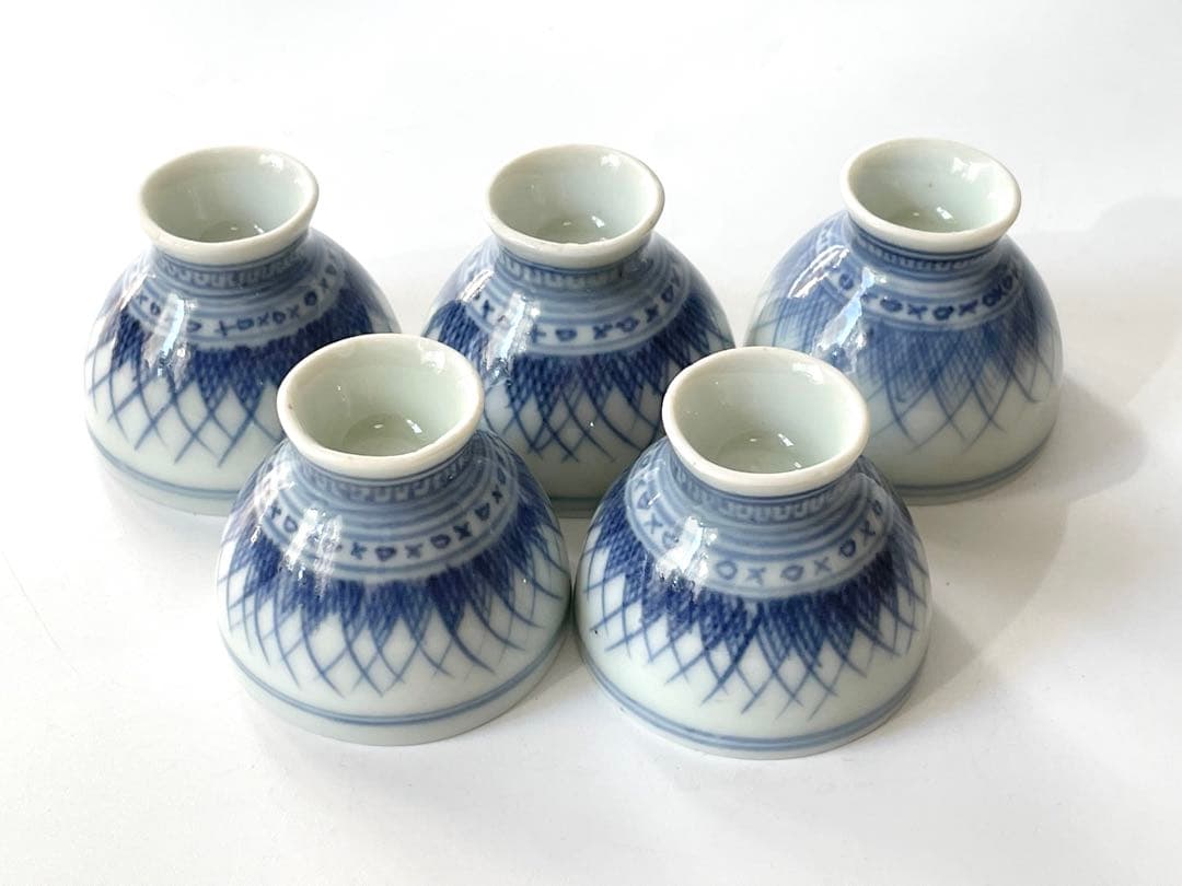 骨董　染付　草文様　盃　杯　猪口　5点　煎茶碗　煎茶道具　染付磁器