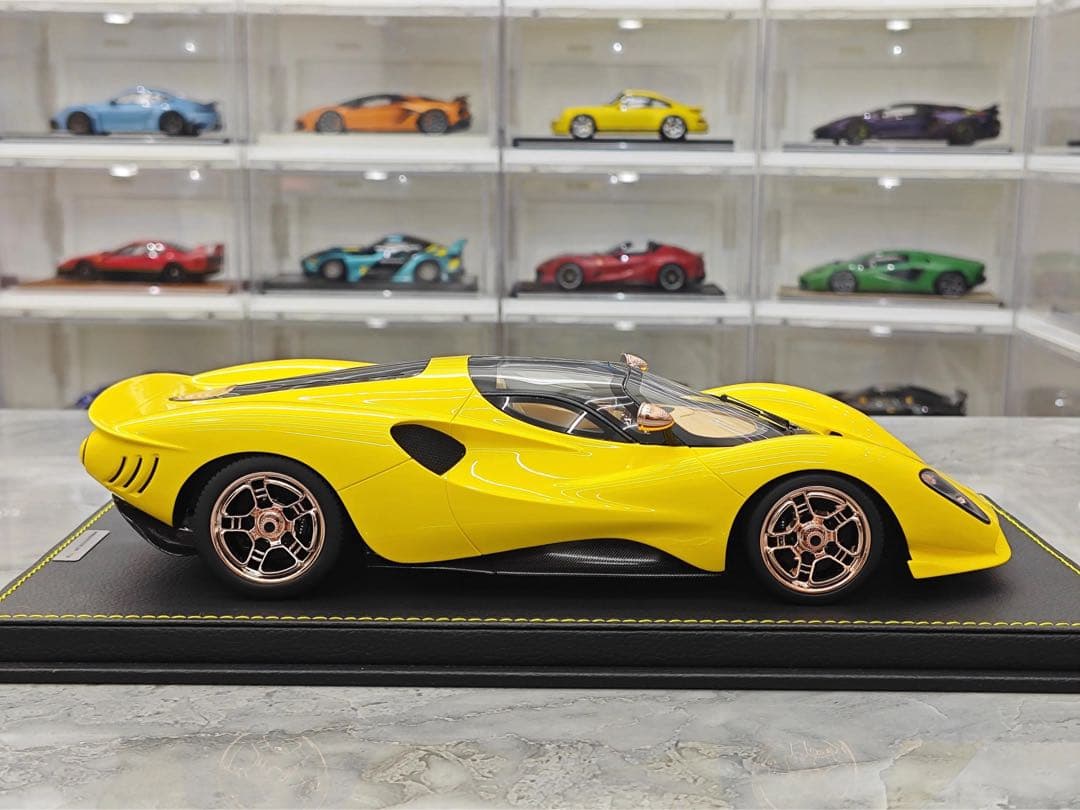 peako ピーコ 1/18 デ・トマソ P72 2024 ミニカー 当日発送