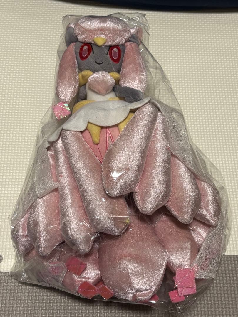 ポケモン　メガディアンシー　ぬいぐるみ