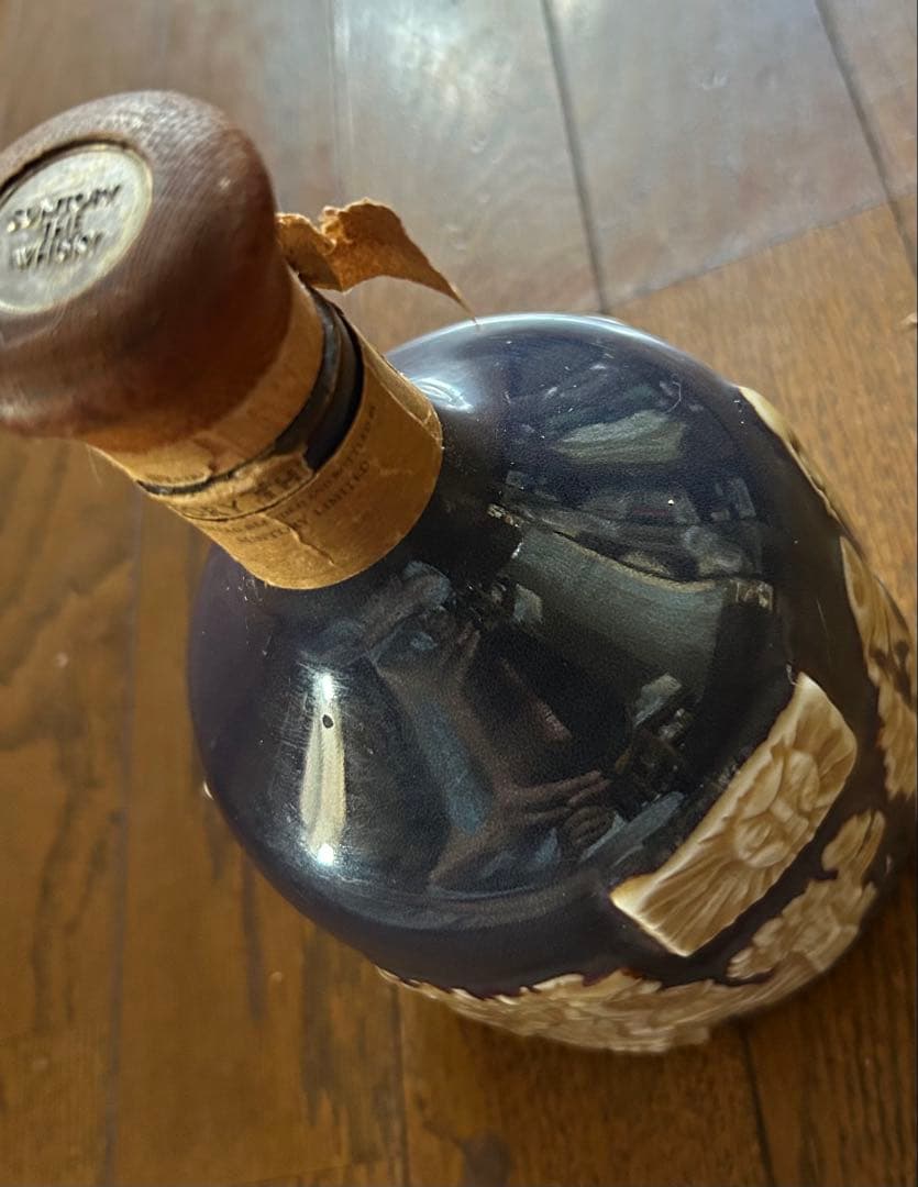 【未開栓・コルク折れ】SUNTORY サントリー ザウィスキー 有田焼ボトル