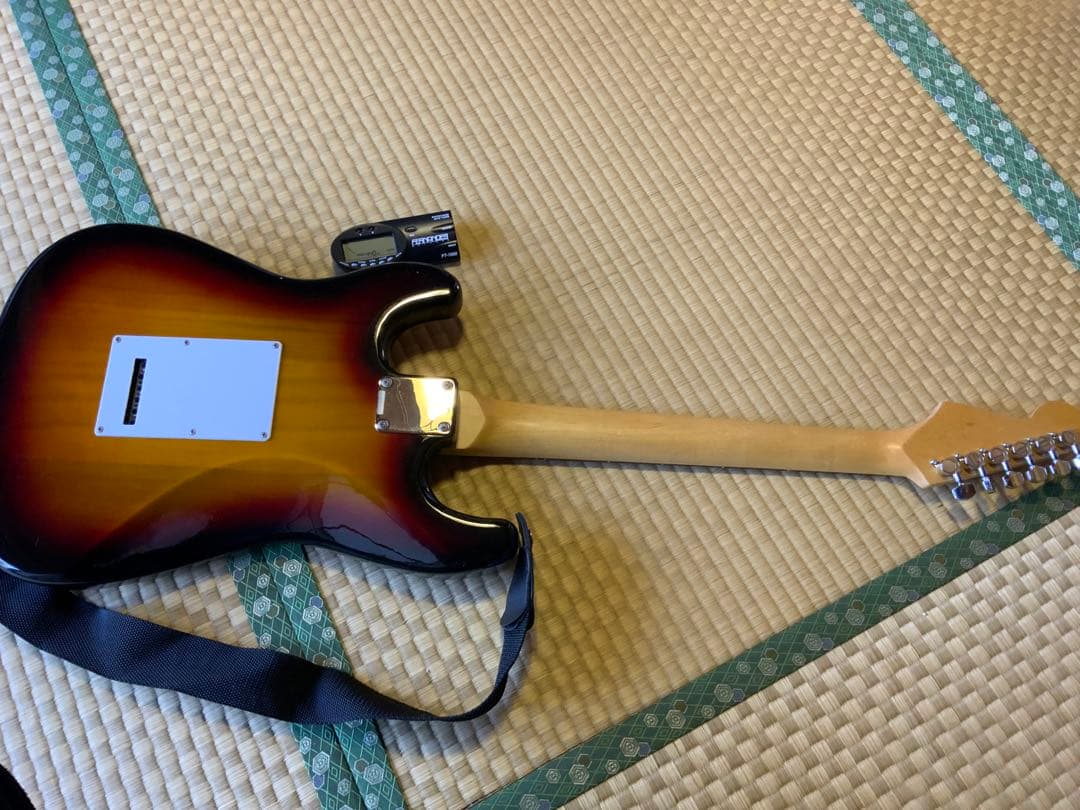 BUSKER'S エレキギター　オートチューナーセット　ギターケース付き