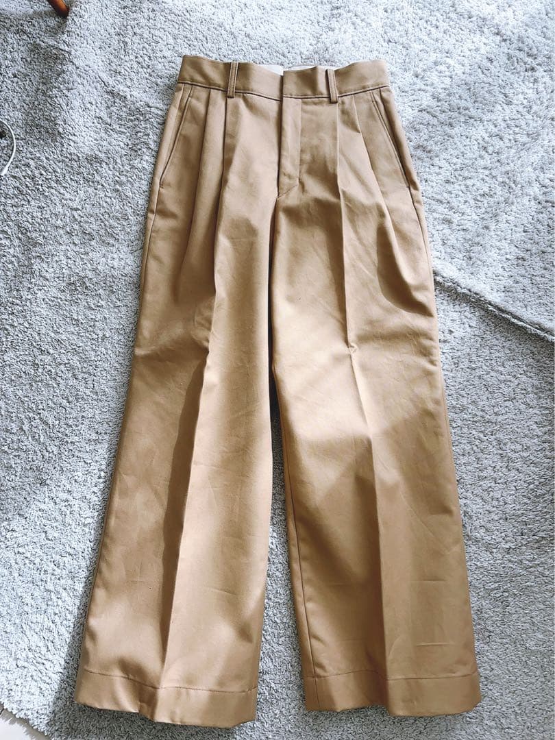 新品未使用 カオス chaosツータックチーノパンツ　38