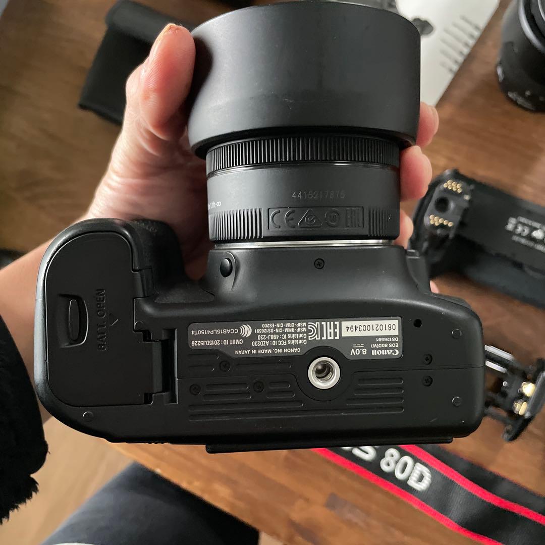 [ピーム]Canon EOS 80D デジタル一眼レフカメラ+レンズ2個