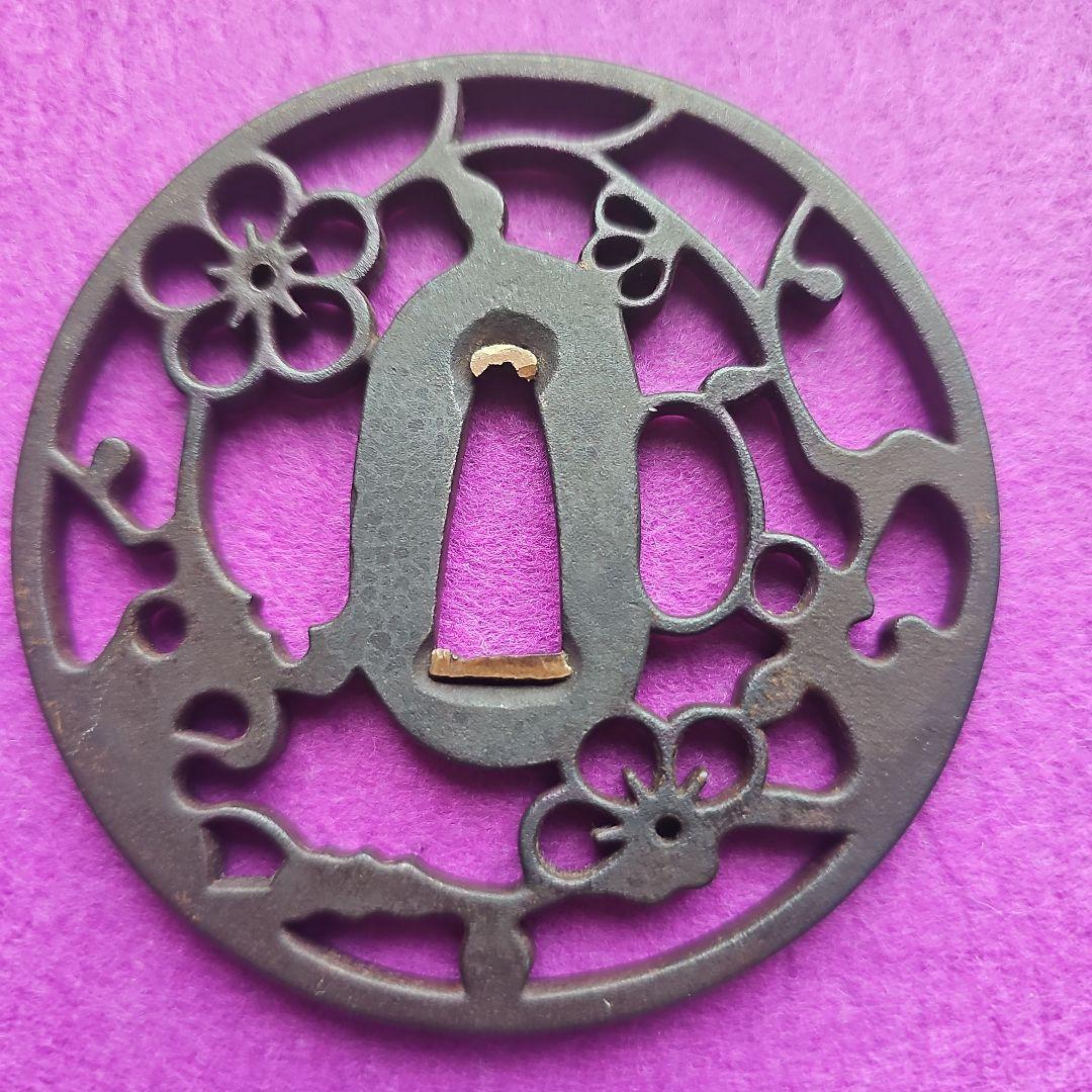 京透図鍔⑦　縦80mm横80mm厚さ4mm 時代物 刀装具