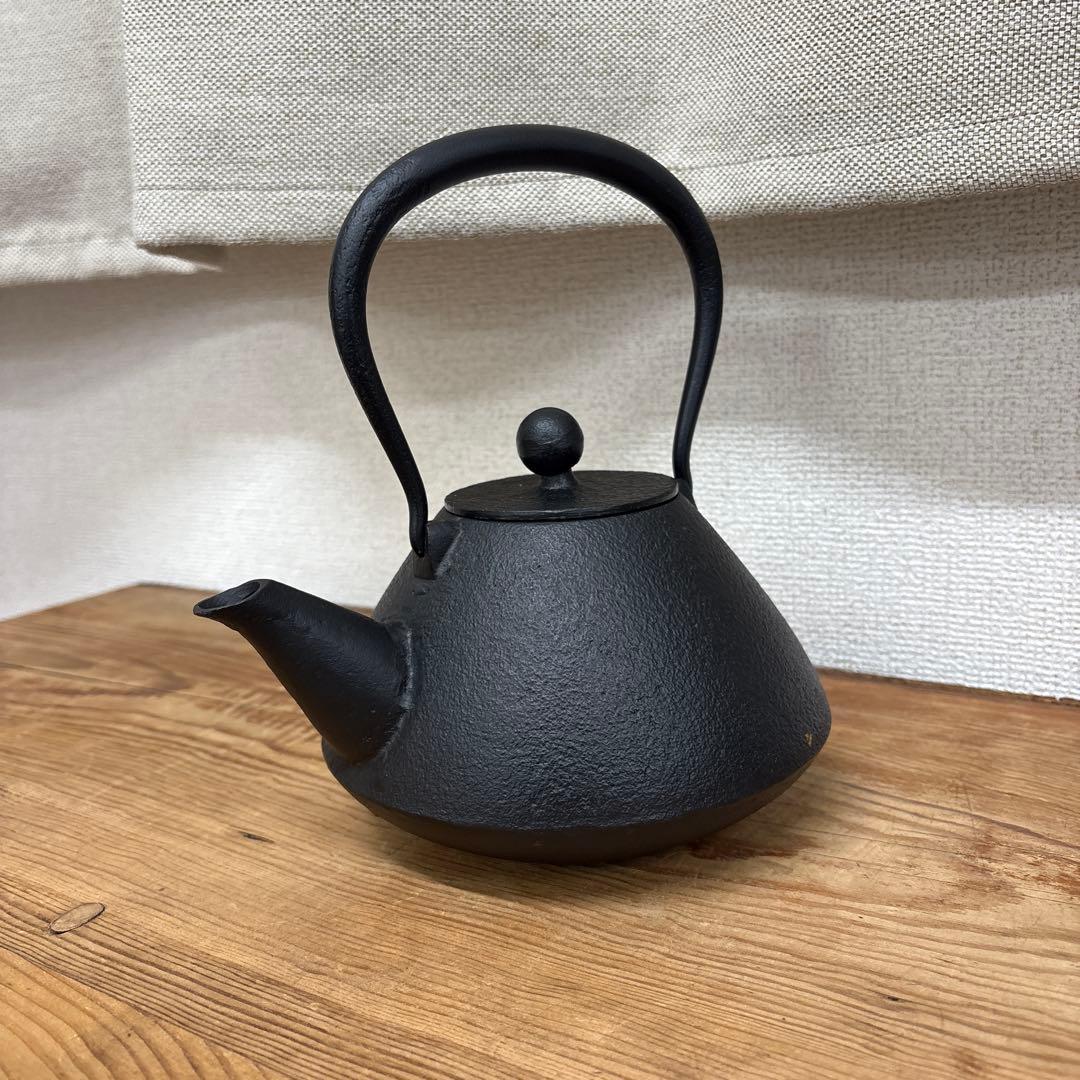 小笠原陸兆　鉄瓶　南部鉄器　やかん　末広　1L 美品