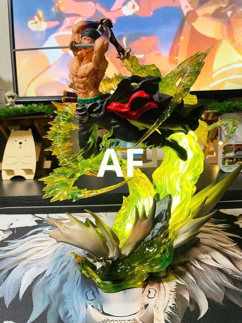 30cm ワンピース ロロノア・ゾロ フィギュア　ガレージキット