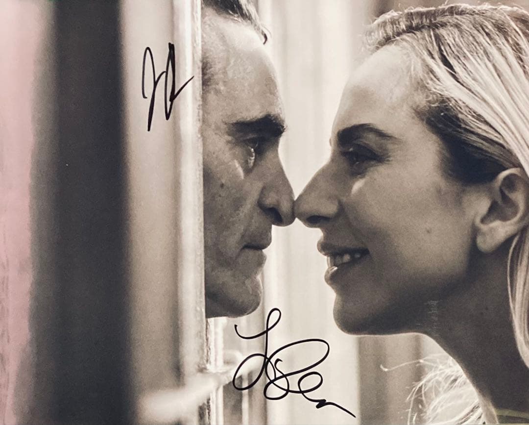 ジョーカー レディー・ガガ & ホアキン・フェニックス 直筆サイン入り写真　AI