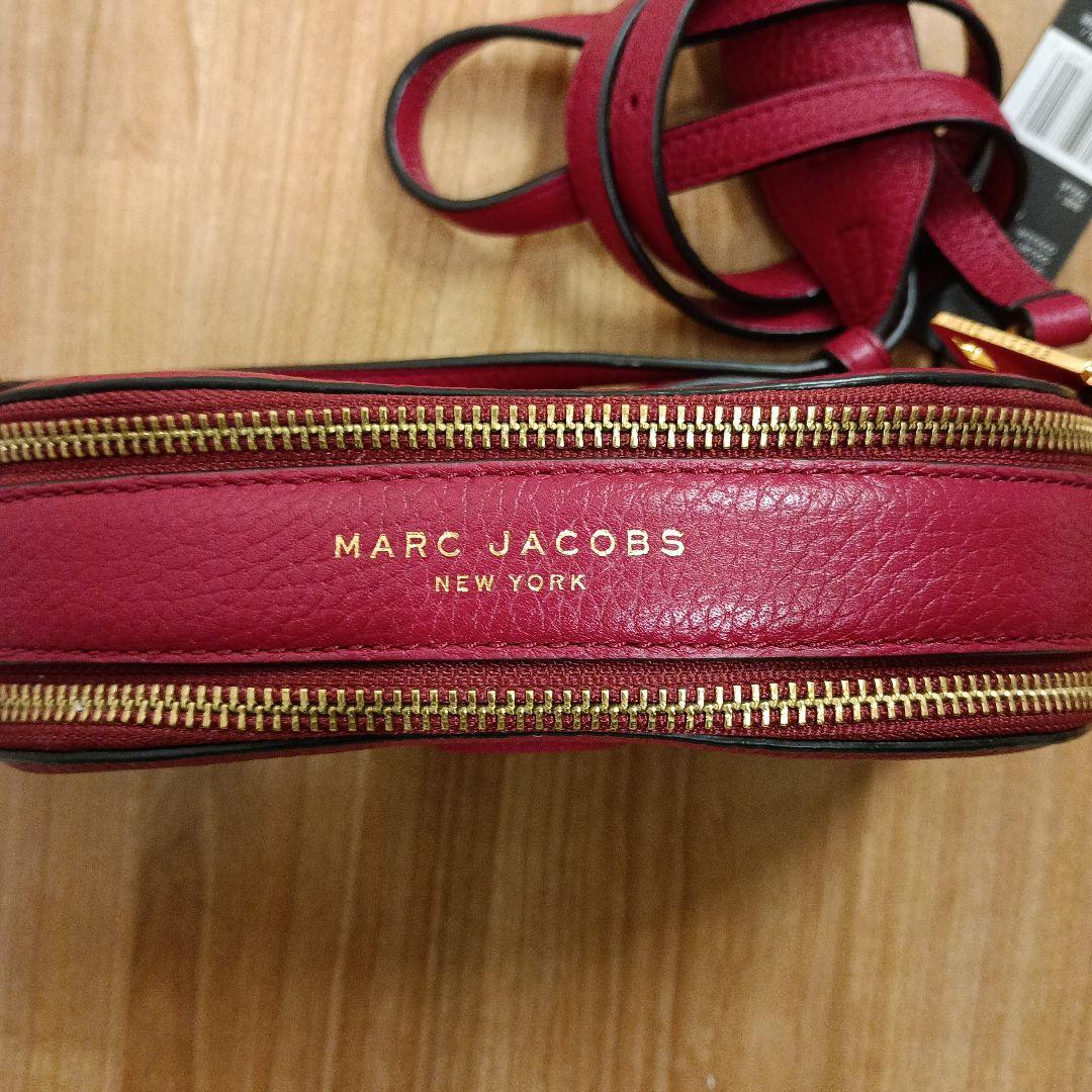 新品 未使用品 ダク付き MARC JACOBS レッドショルダーバッグ