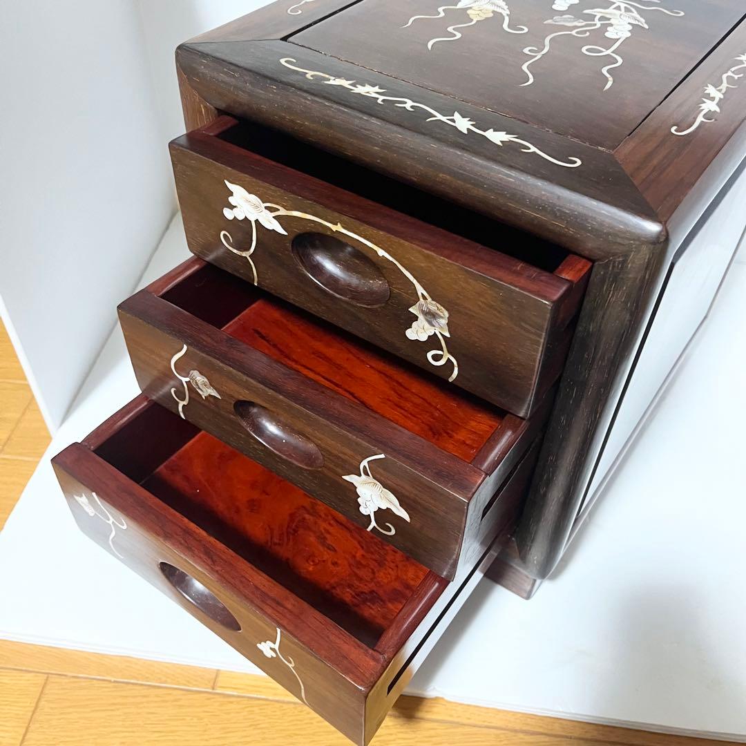 花梨 螺鈿家具 唐木 螺鈿細工 小引出し 3段 李朝 小型チェスト アンティーク