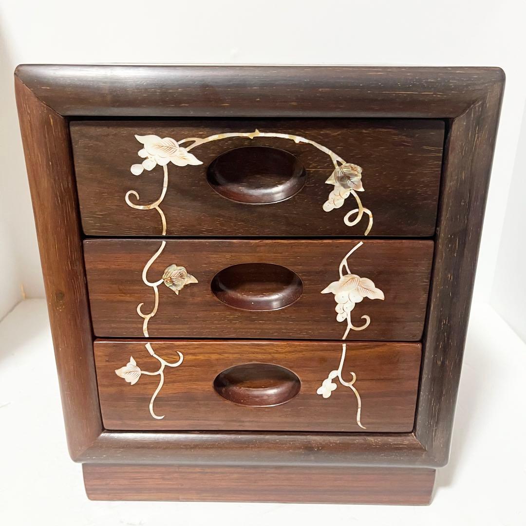 花梨 螺鈿家具 唐木 螺鈿細工 小引出し 3段 李朝 小型チェスト アンティーク