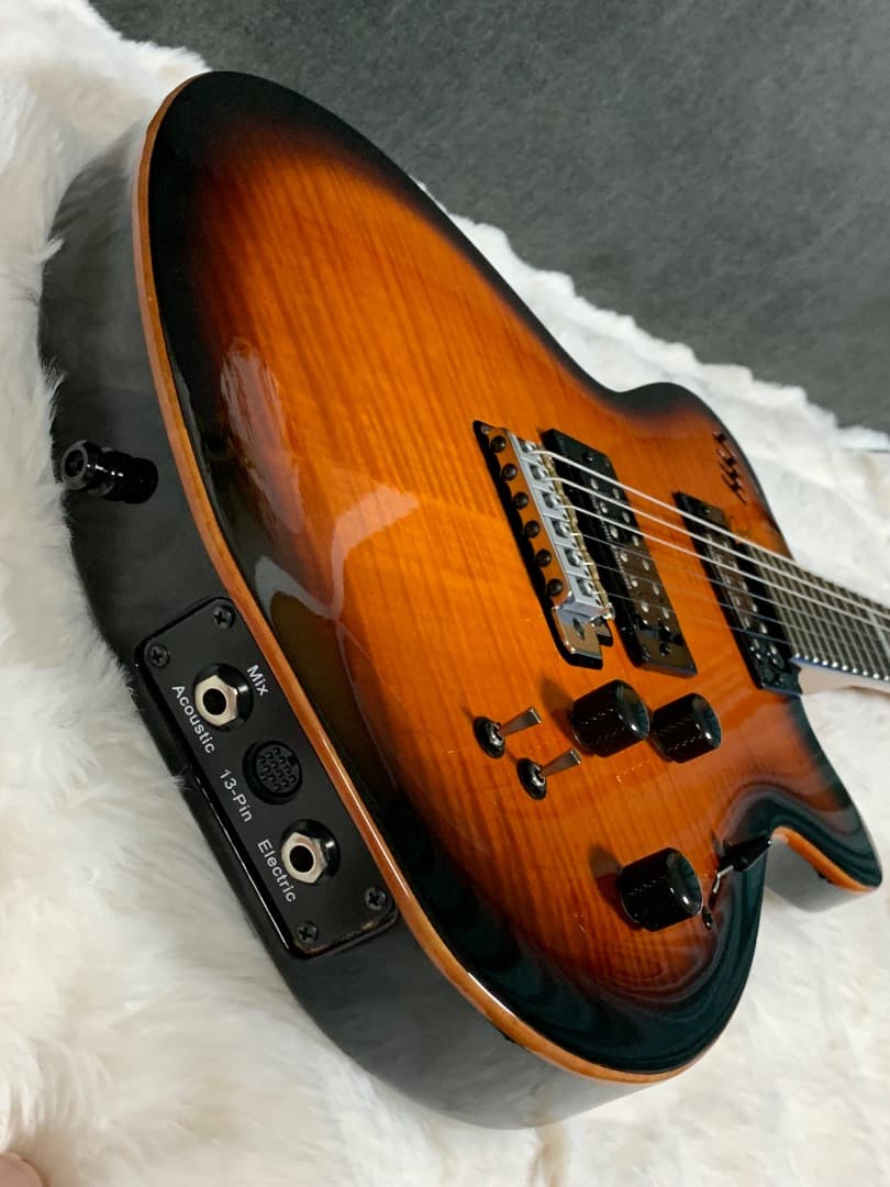 ギター Godin LGXT Cognac Burst Flame AAA
