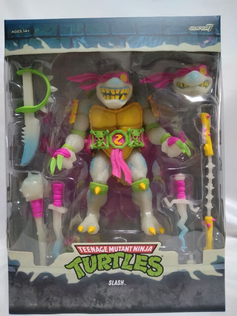 Super7 TMNT スラッシュ 蓄光ver