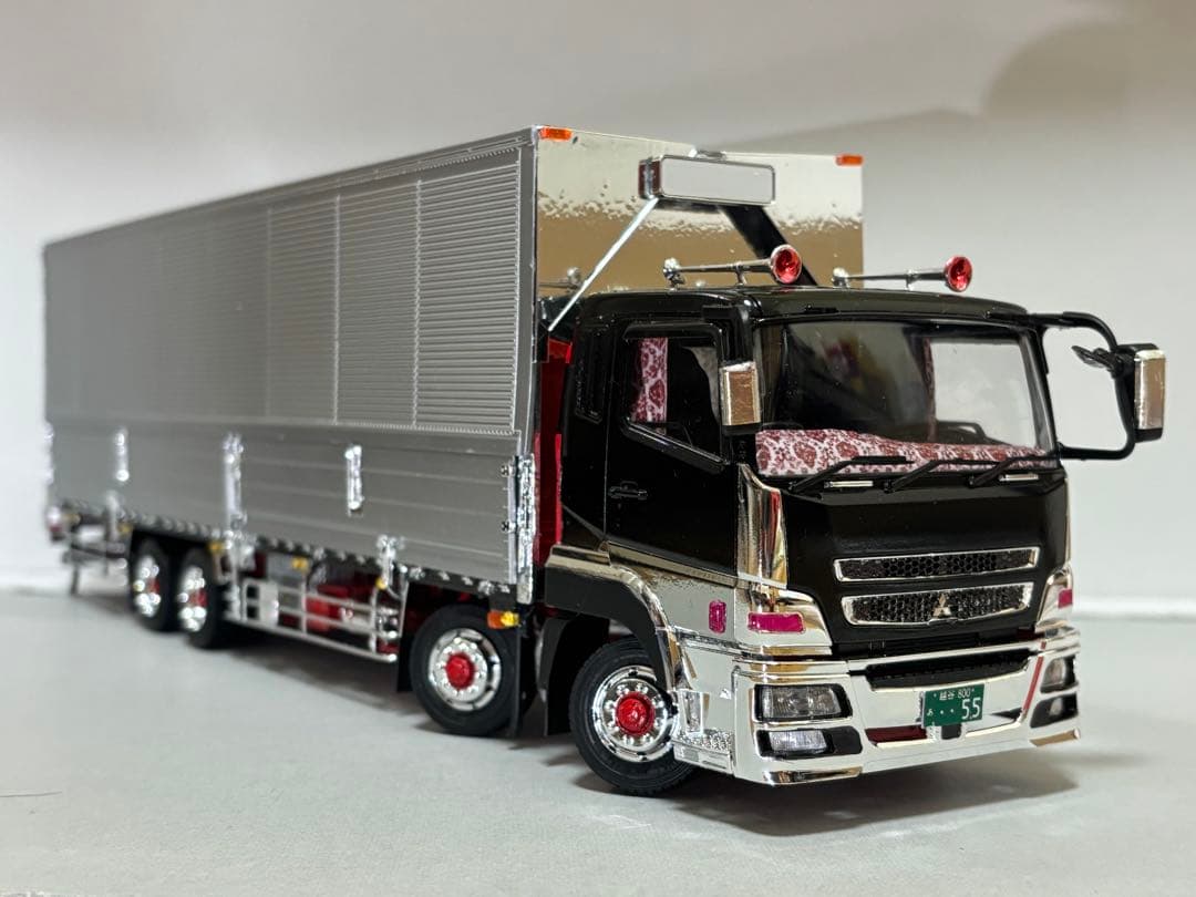 1/32 デコトラプラモデル スーパーグレート 4軸低床 冷凍ウイング 完成品