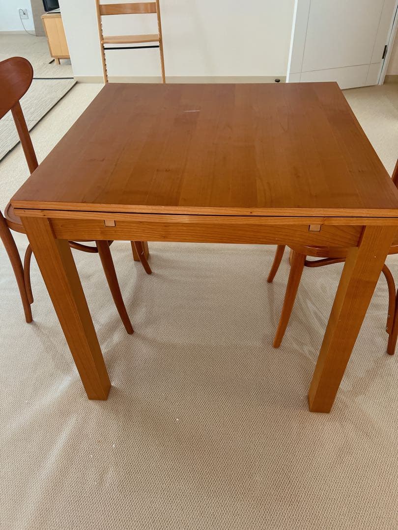 木目調 伸縮可能 ダイニングテーブル
