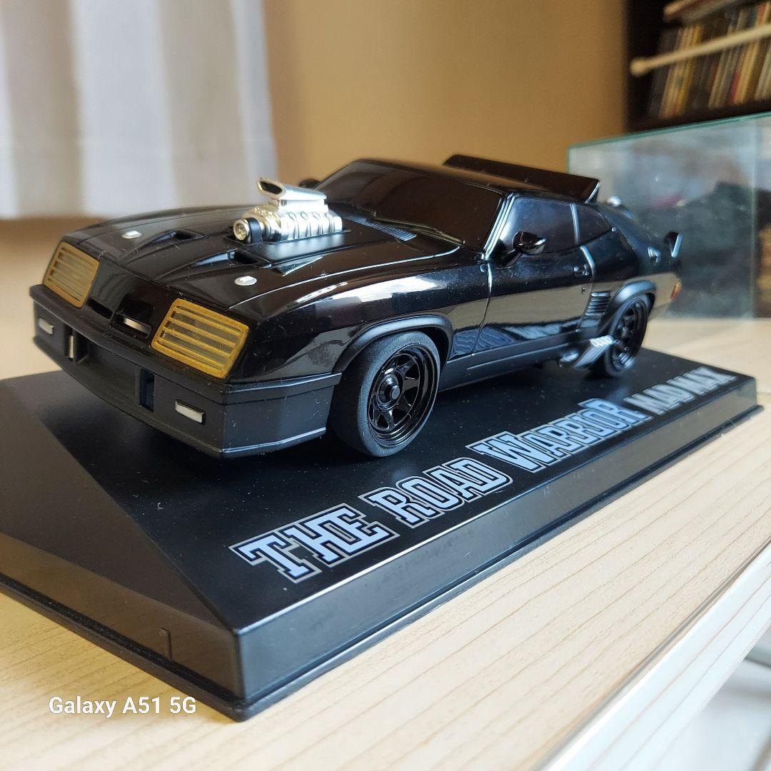 マッドマックス2 インターセプター オートアート1/18