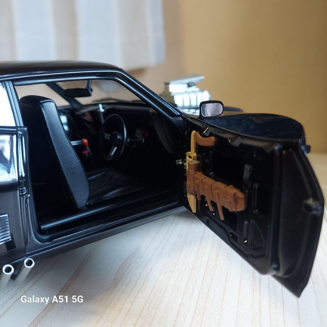 マッドマックス2 インターセプター オートアート1/18