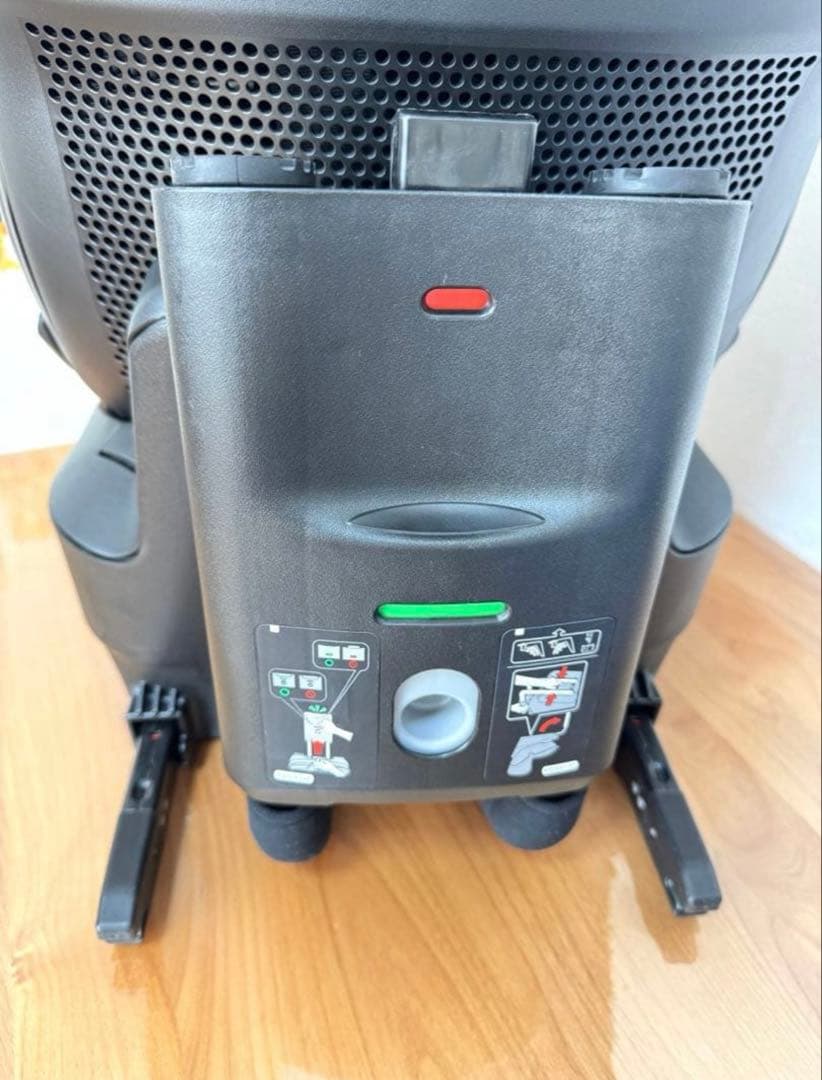 AILEBEBE 日本製R ウィ2 クレア ISOFIX極美品