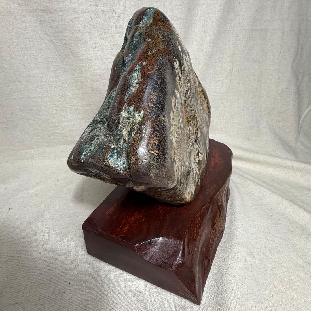 菊花石　岐阜根尾産　台座付き　重さ約10キロ