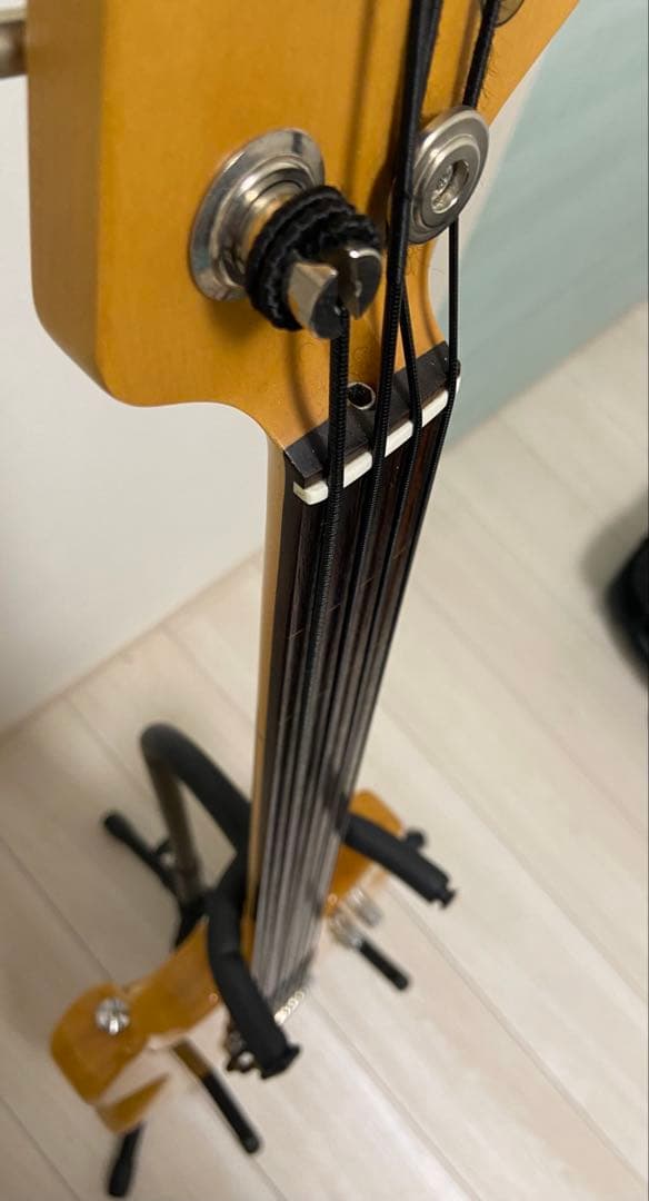 G&L L2000 tribute custom フレットレス