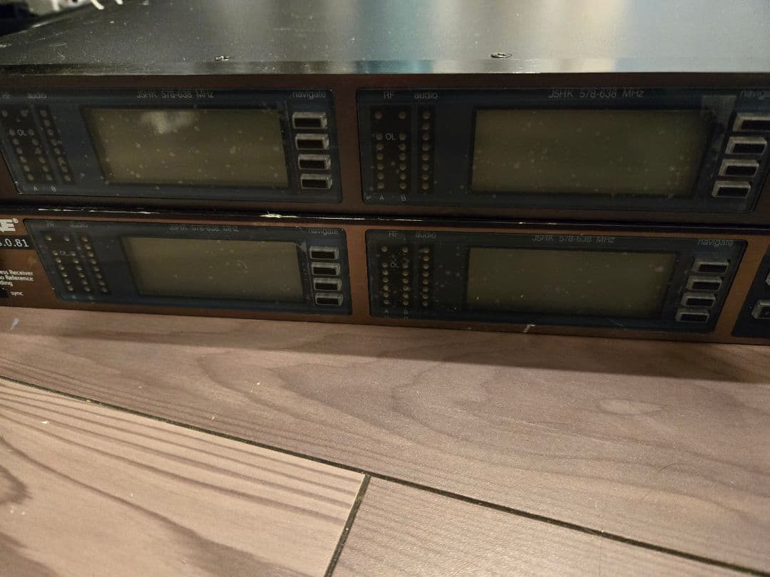 SHUREワイヤレスマイクロフォンSM58トランスミッターUR1受信機UR4D+