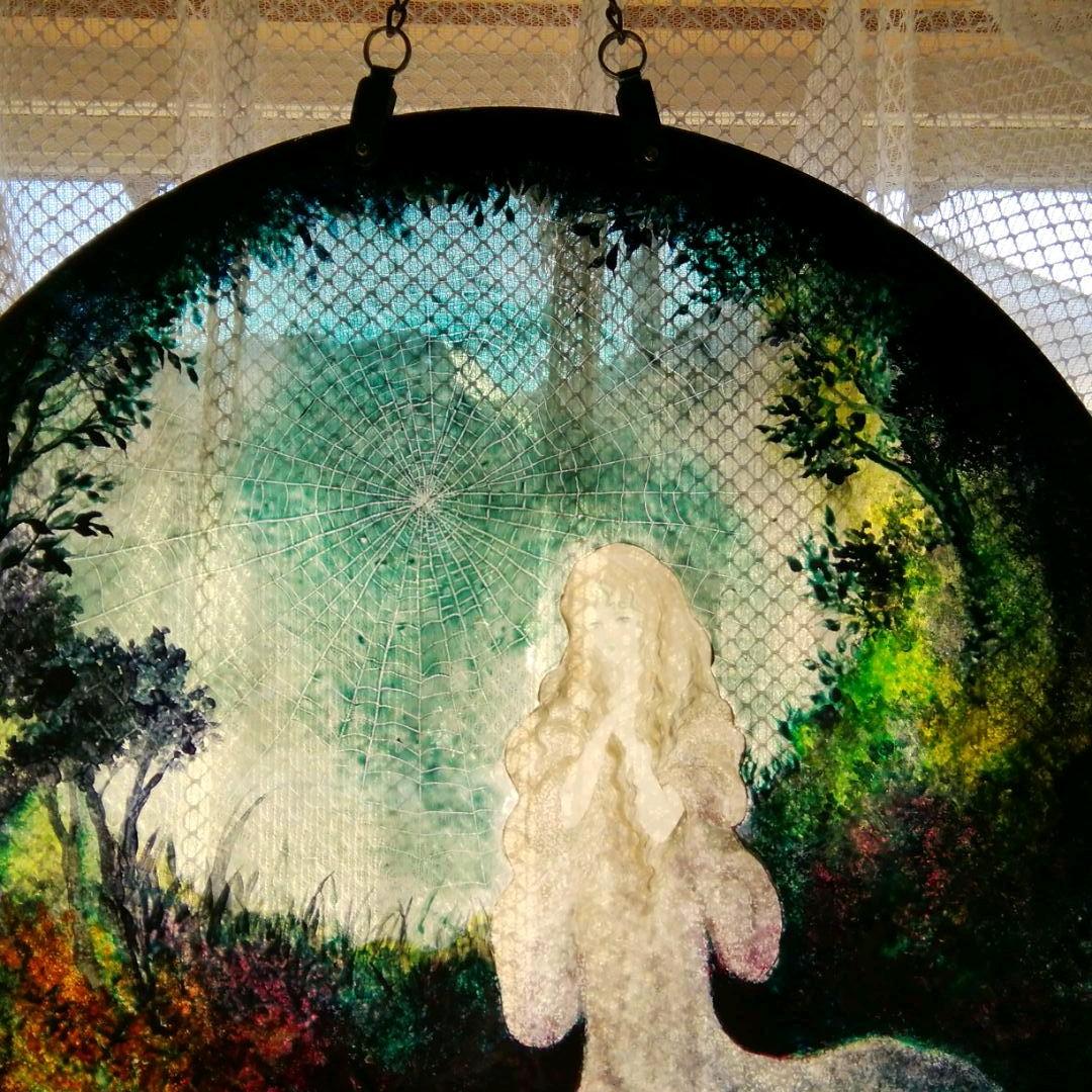 ガラスの壁掛け