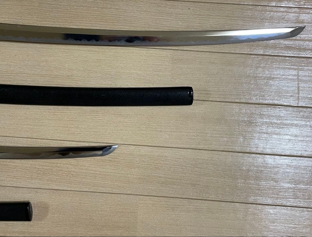 ハチワレ　模造刀　居合刀　太刀　脇差　刀掛け　武具　U0331