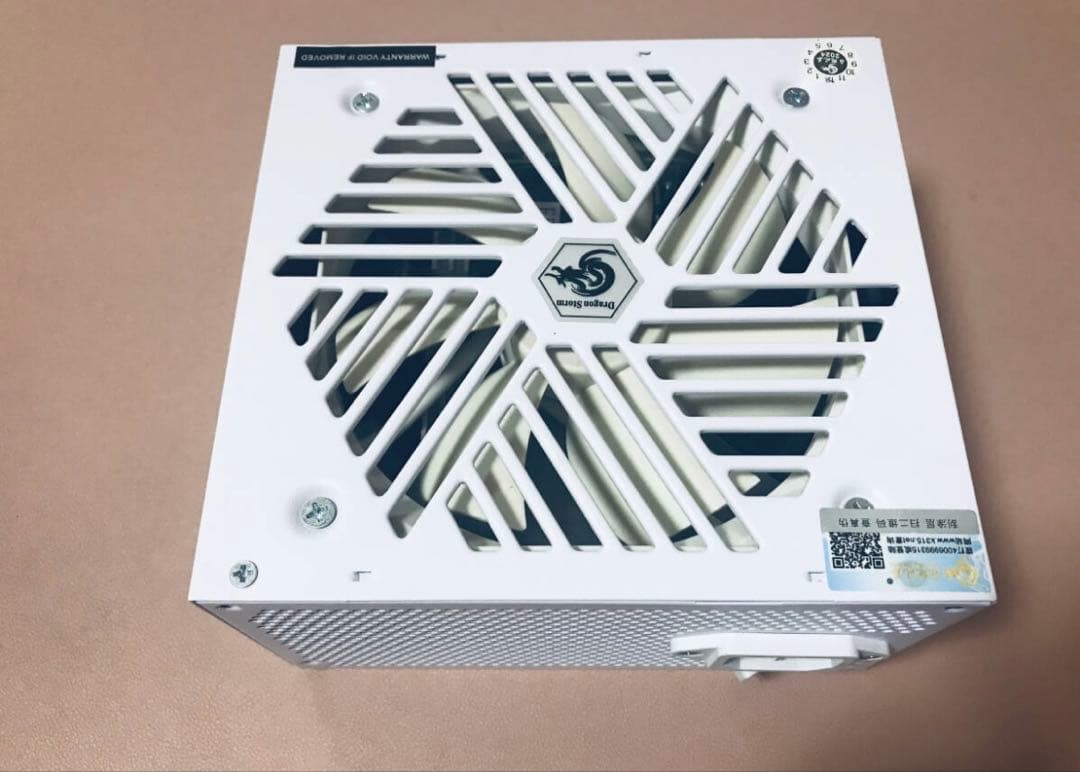 ホワイト 850 w 電源ユニット AC入力端子