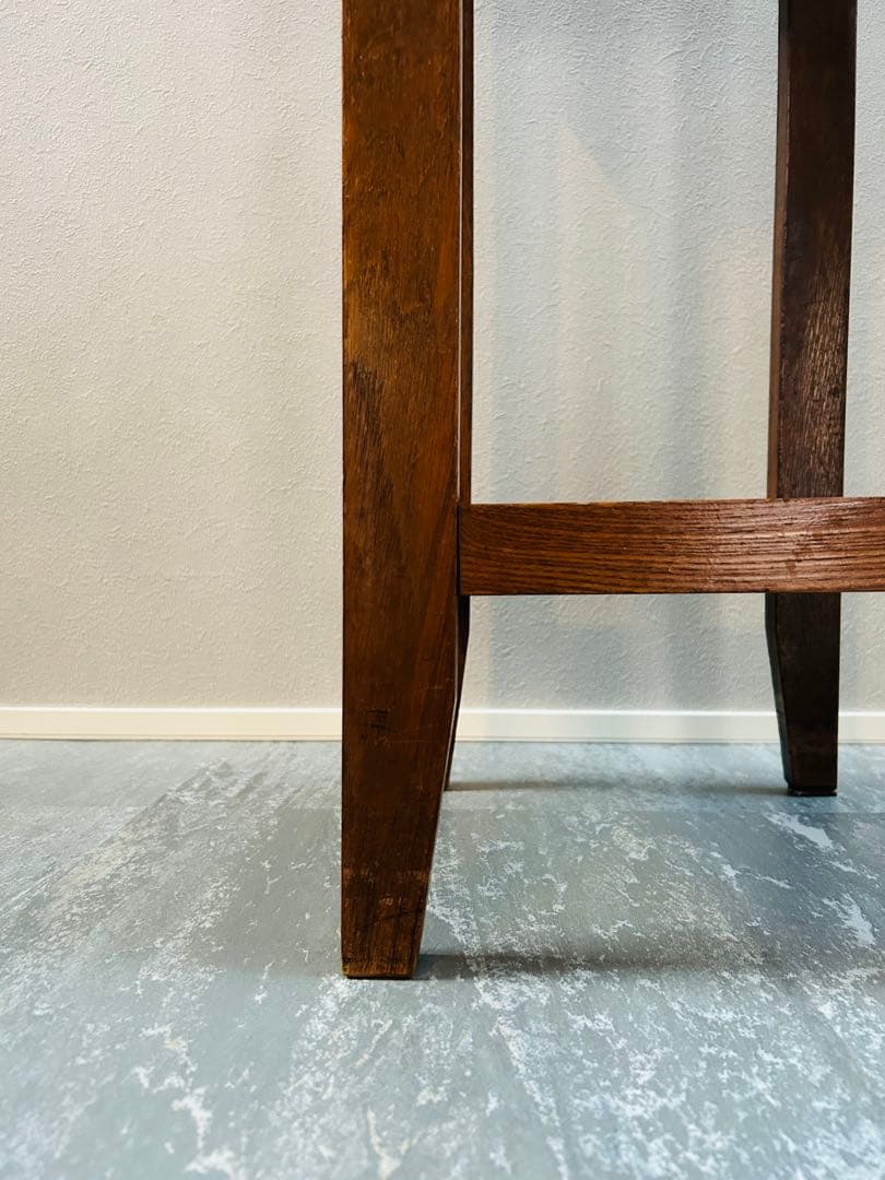 【ヴィンテージ感漂う】木製サイドテーブル｜引き出し付き｜USA風インテリア