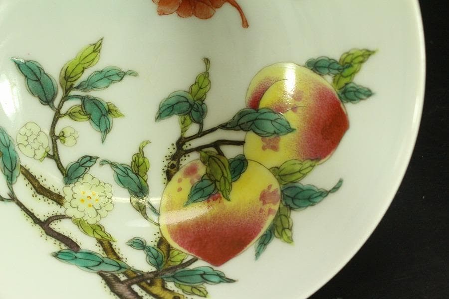 中国美術 色絵 桃蝙蝠 碗(A798)