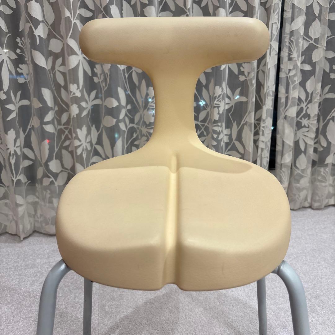 アーユルチェア　スツール　Sサイズ　ベージュ