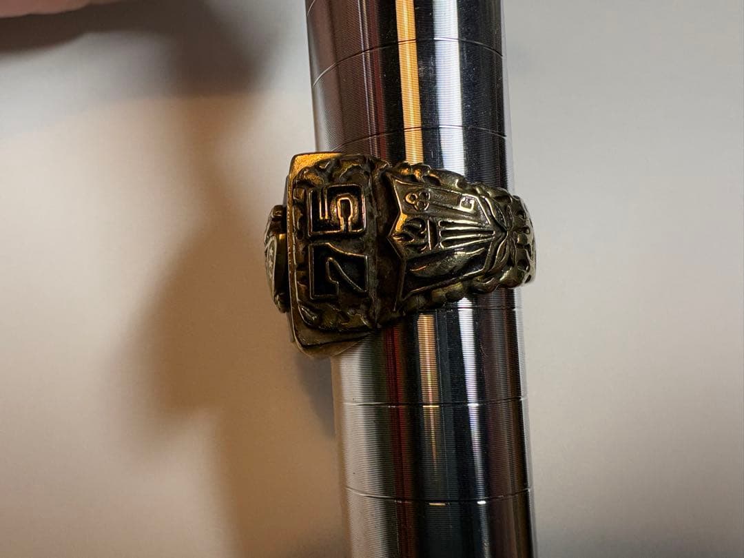 ヴィンテージ 10K ゴールド クラスリング SAFARI