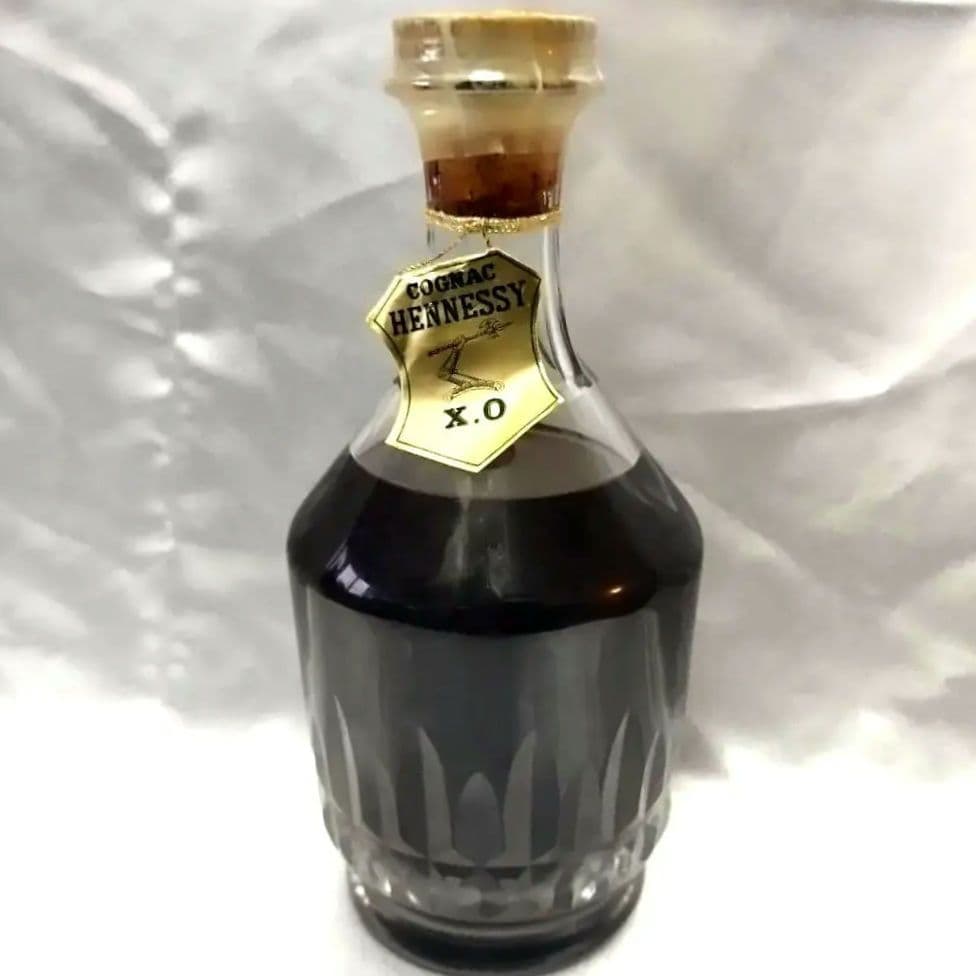 ブランデー Hennessy X.O. Cognac with Baccarat