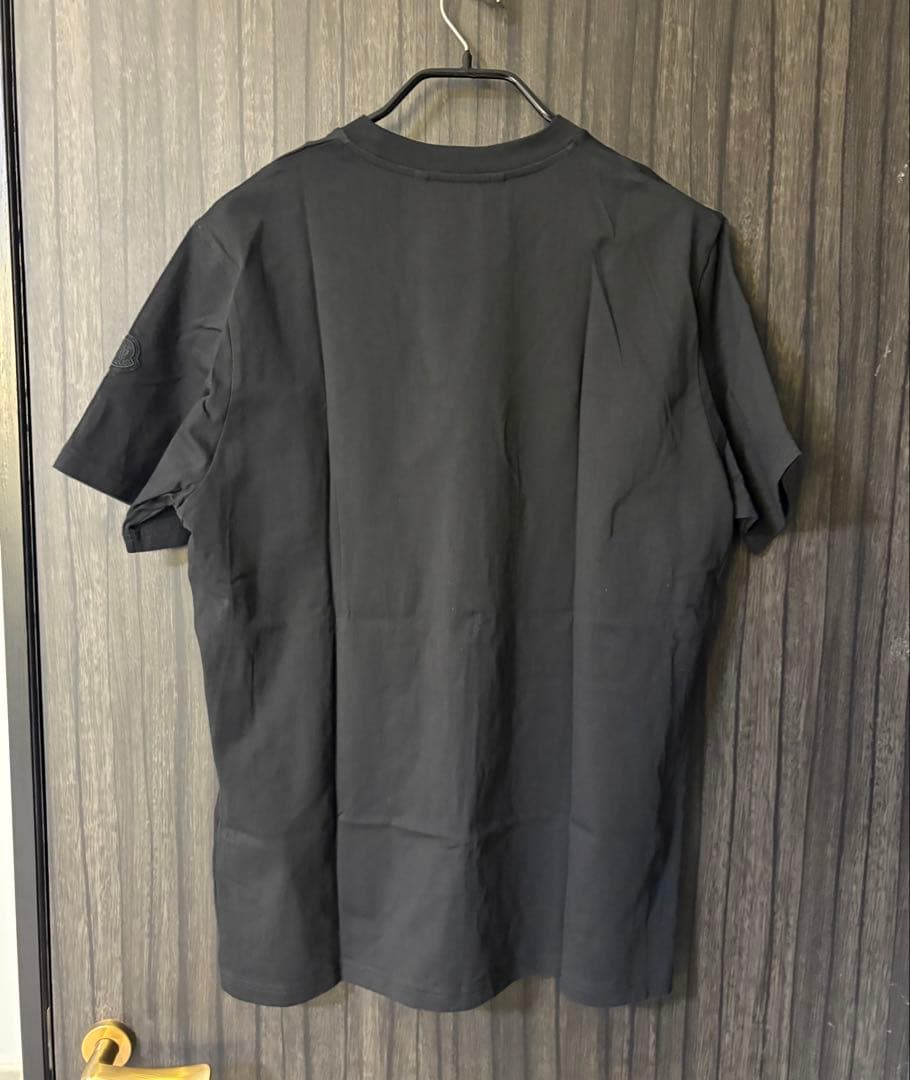 MONCLER 黒 クルーネック Tシャツ