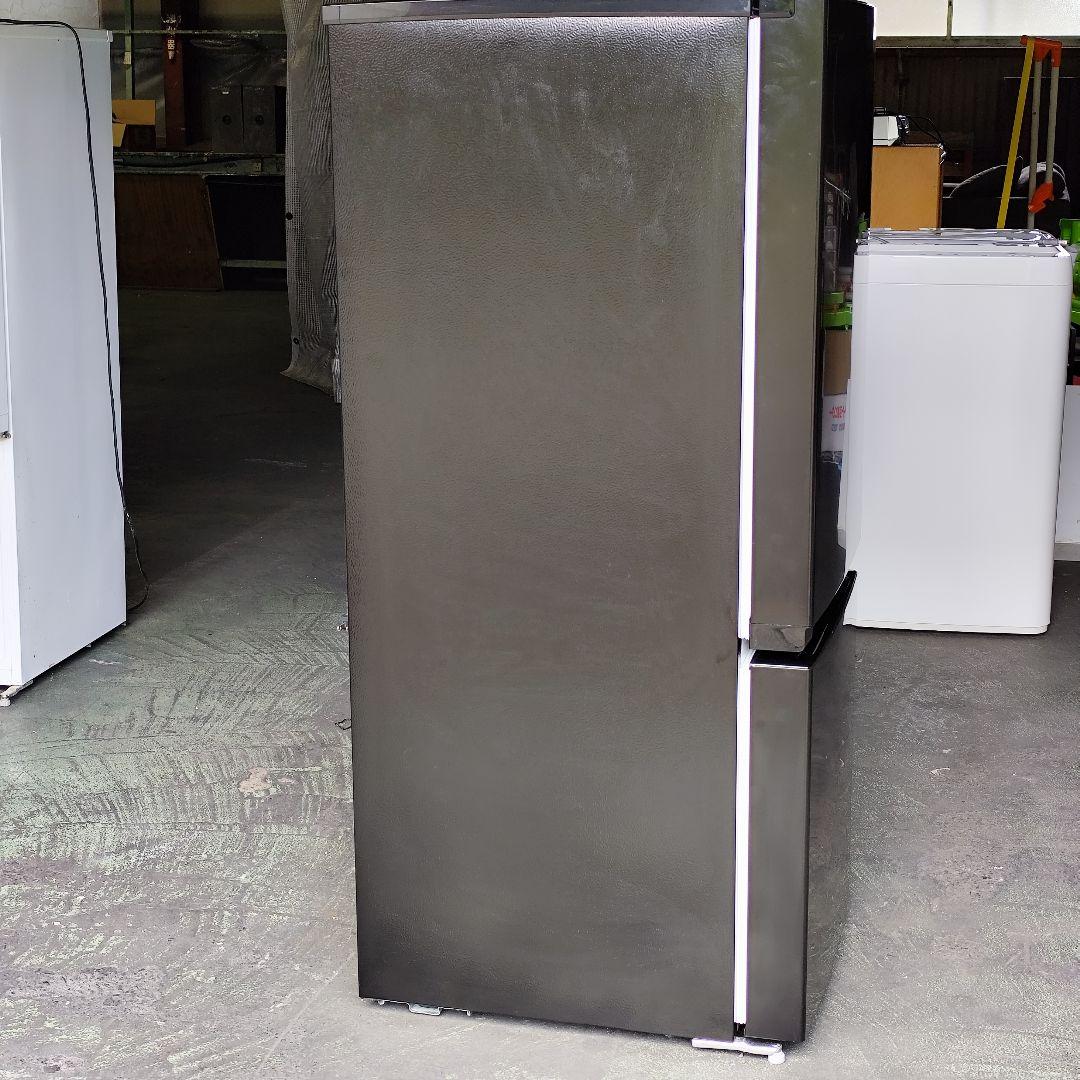 カラー　高年式2024年製ヤマダノンフロン冷凍冷蔵庫 YRZ-F15LK