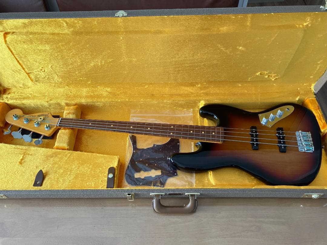 ベース Fender Jaco Pastorius Jazz Bass