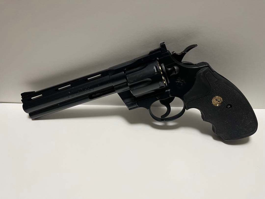 リボルバー モデルガン　PYTHON 357 357 MAGNUM CTG