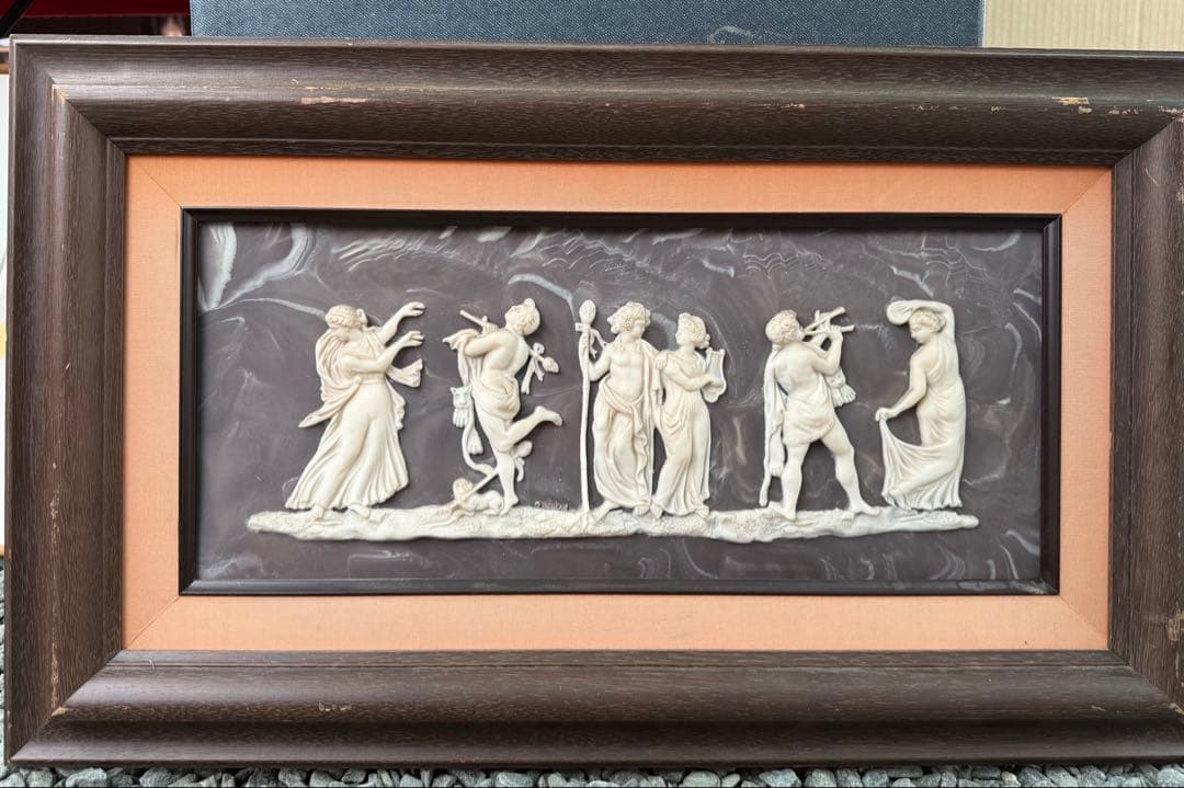 インコレ　カメオアート　額装　バッカなリアン　送料込み250328