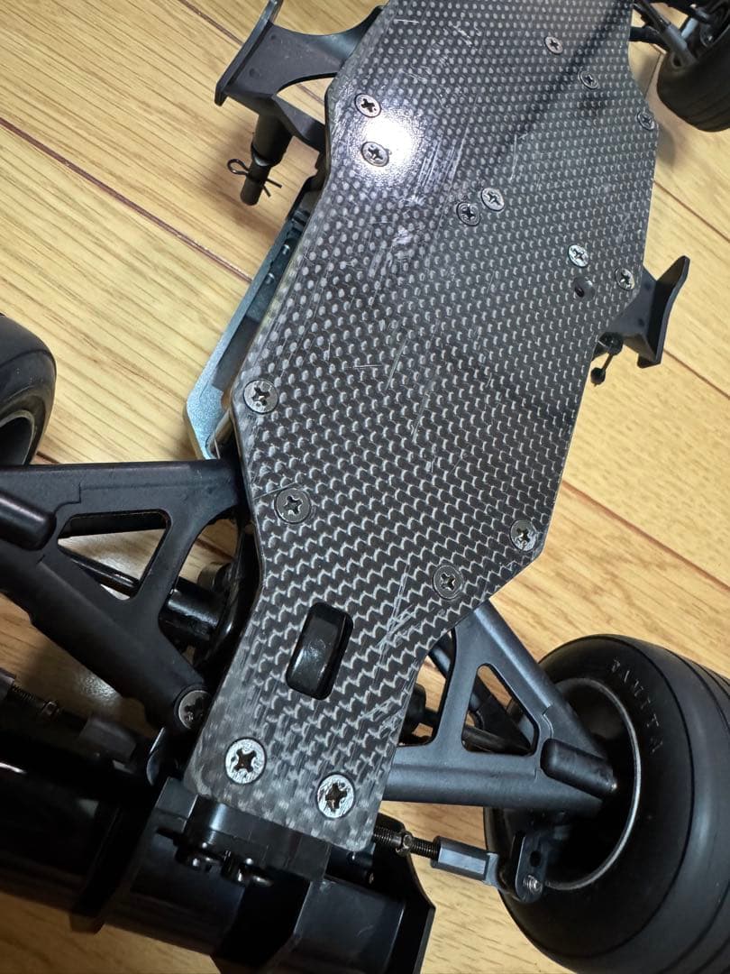 タミヤ F1シャーシ F201 希少ミシュランタイヤ付き