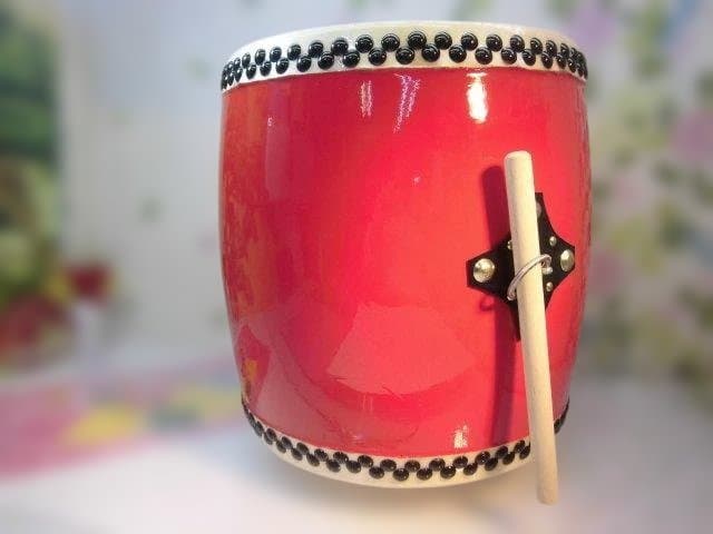 新品未使用(送料無料)26.980円　エイサー大太鼓36cm*40cmバチ付き